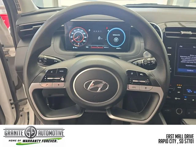 Used 2024 White Hyundai SEL image 15