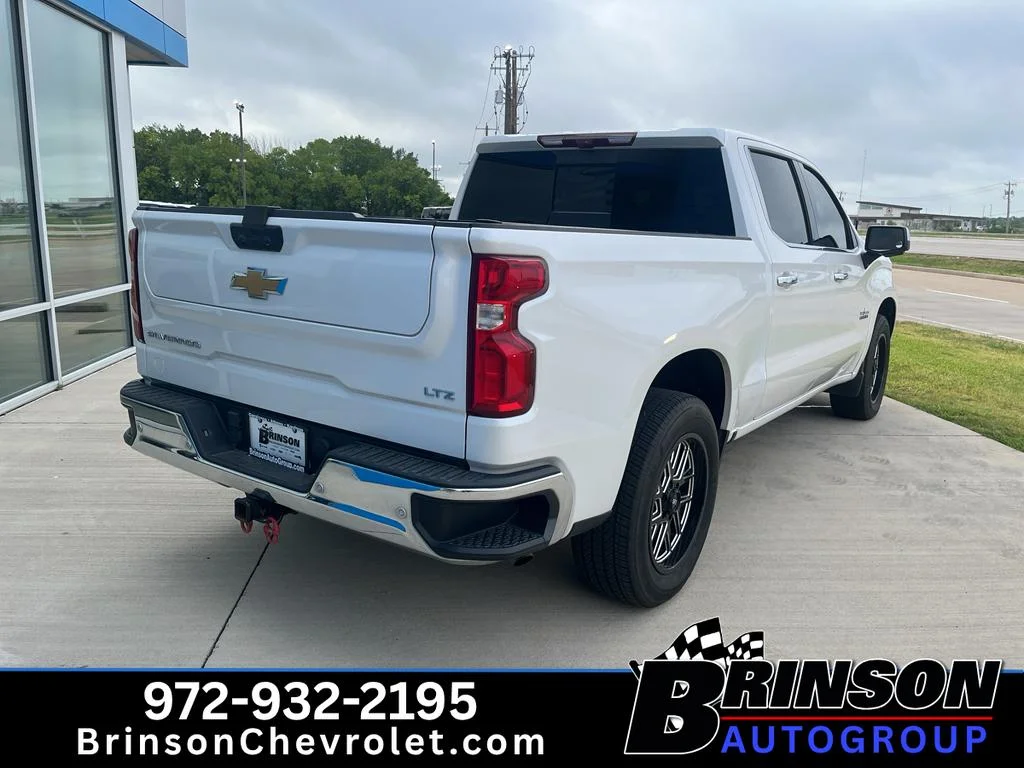 Used 2024 Iridescent Pearl Tricoat Chevrolet LTZ image 7
