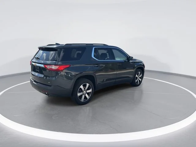 Used 2020 Gray Chevrolet 3LT image 7
