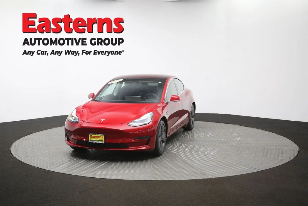 Used 2018 Red Tesla Long Range image 48