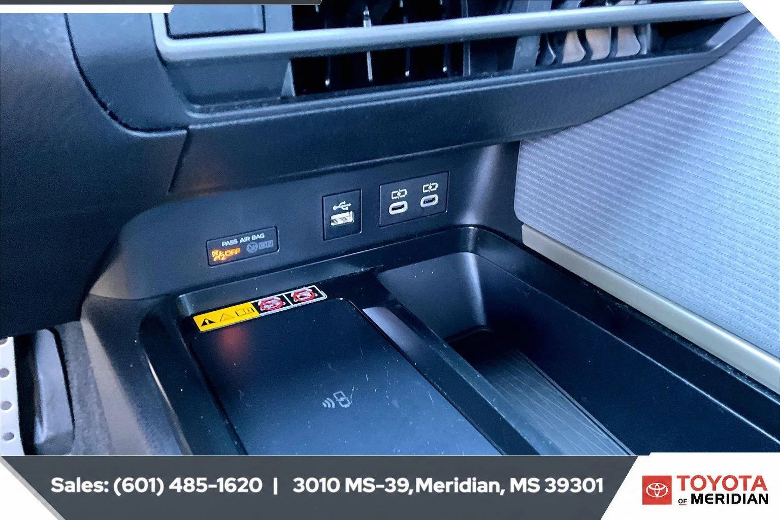 Used 2025 Underground Toyota SE image 23