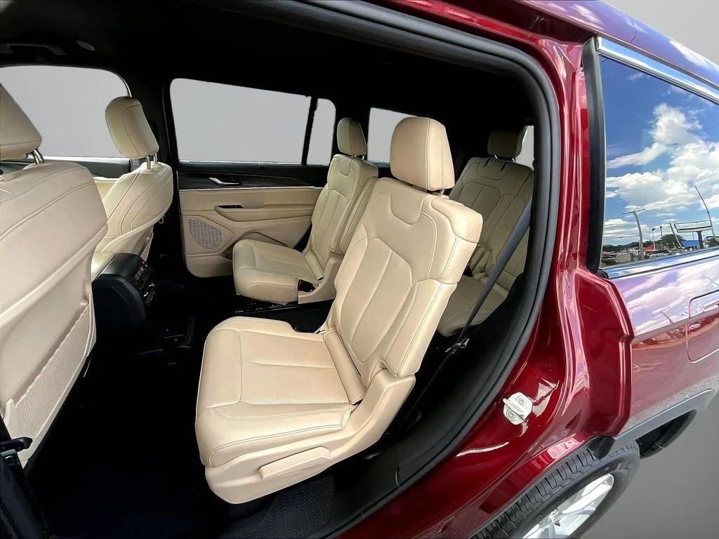Used 2023 Red Jeep Limited image 22