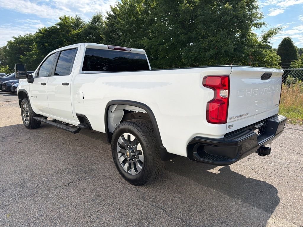 2021 Chevrolet Silverado 2500HD Custom - Photo 4