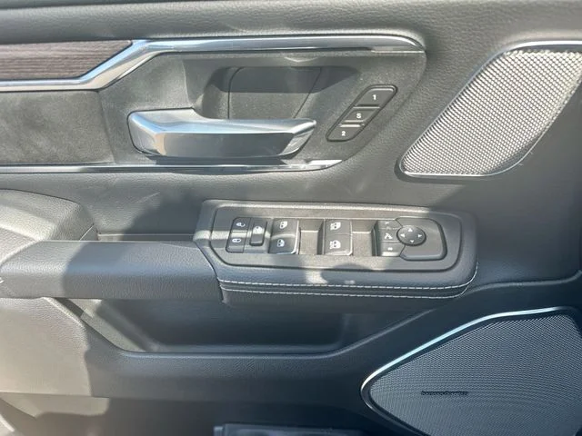 New 2027 Tank RAM Laramie image 15