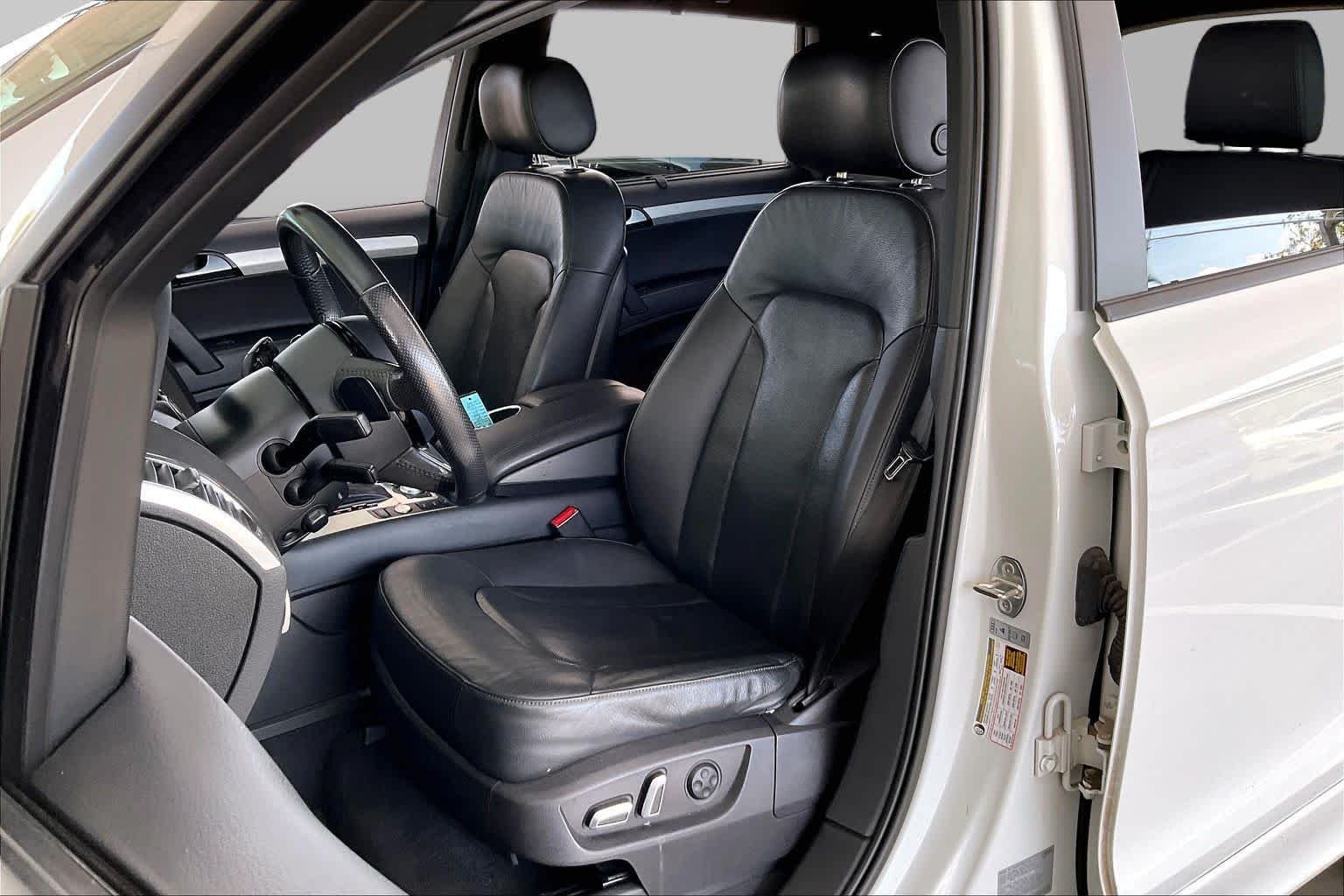 Used 2015 Glacier White Metallic Audi 3.0T S line Prestige image 8