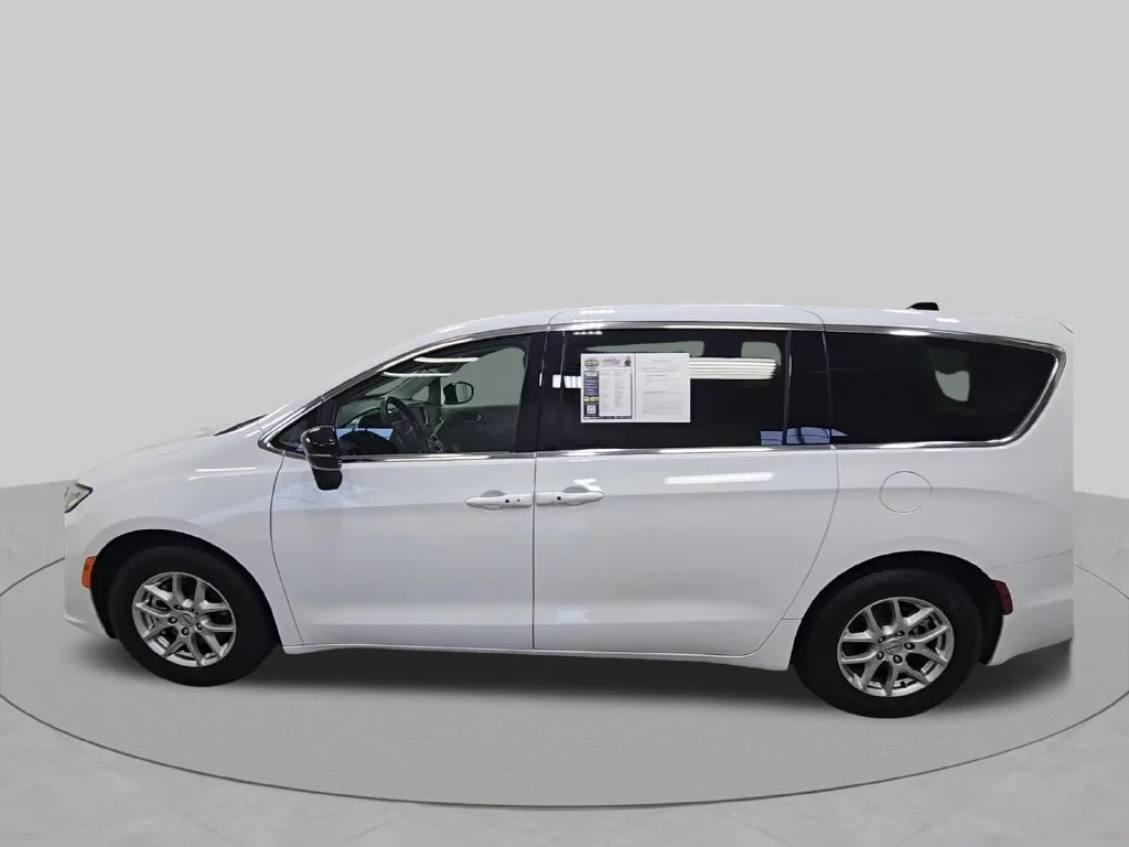 Certified Used 2024 Bright White Clea Chrysler Touring L image 7