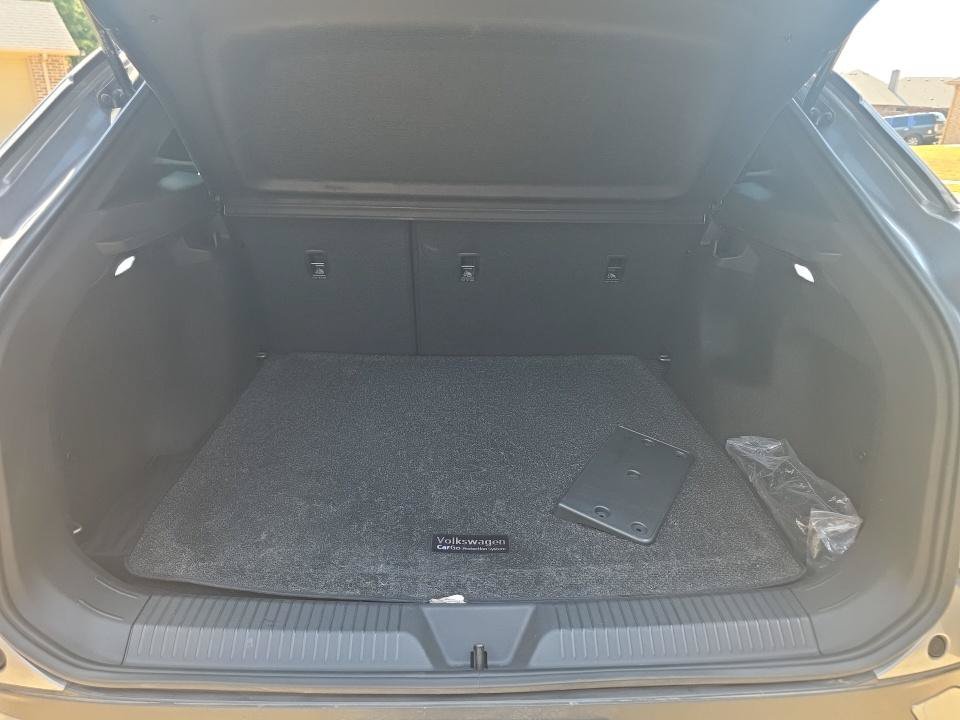 Used 2023 Silver Mist Metallic Volkswagen Pro image 7