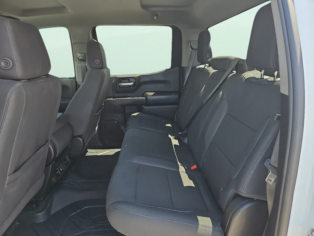 Used 2025 Summit White Chevrolet Custom image 10