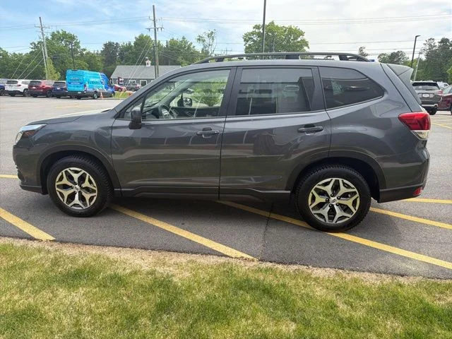 Used 2024 Gray Subaru Premium image 8