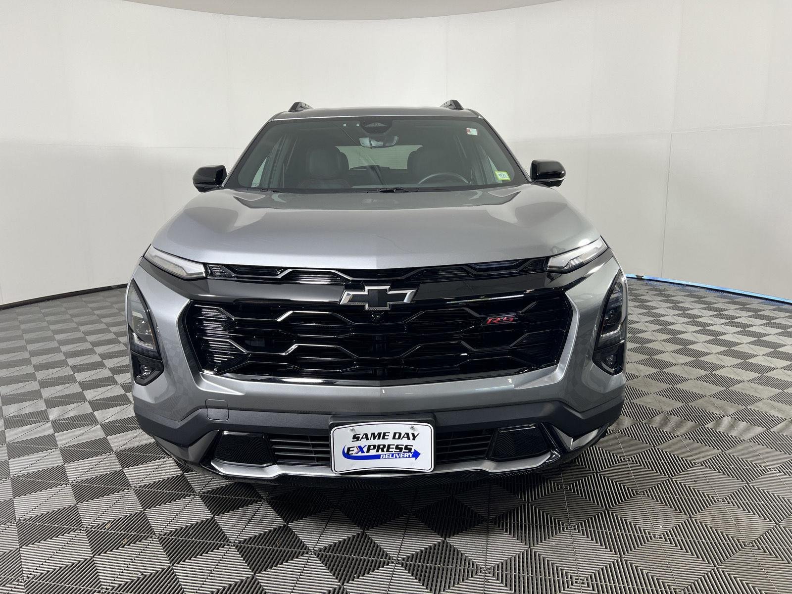 Used 2025 Sterling Gray Metallic Chevrolet AWD RS image 30