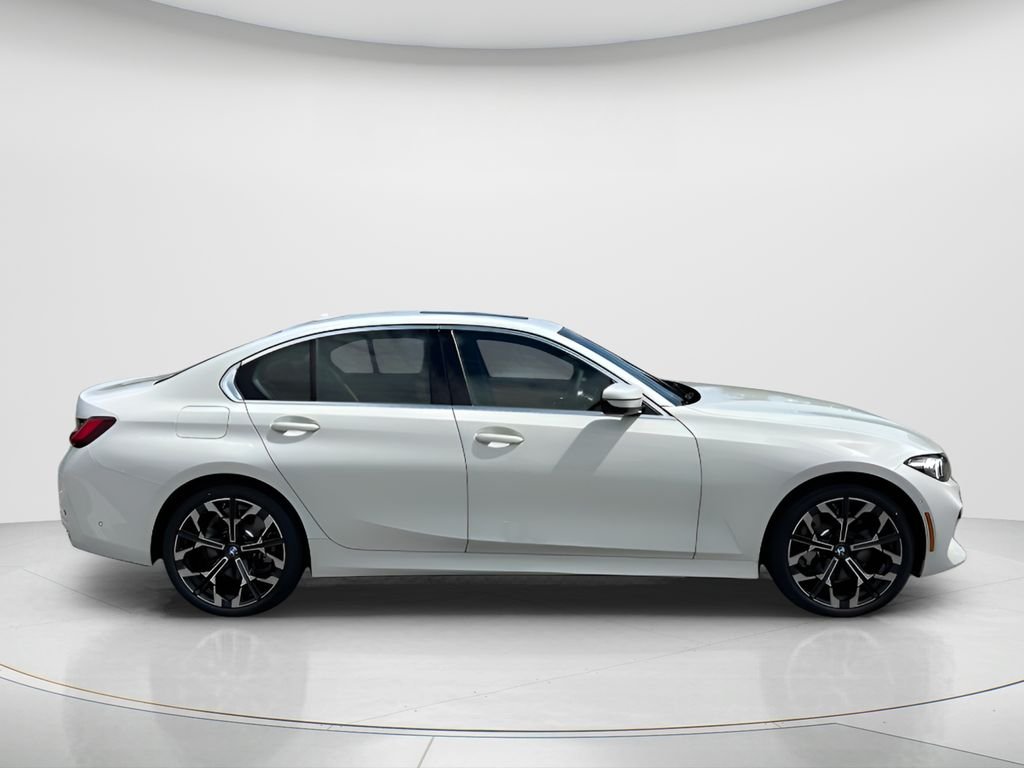 New 2026 Alpine White BMW 330i image 4