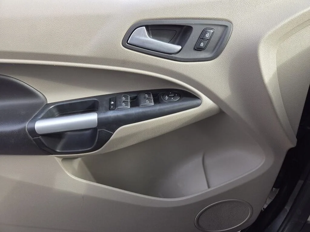 Used 2016 Magnetic Metallic Ford Titanium image 31