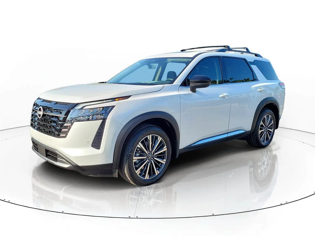 New 2026 White Nissan Platinum image 4