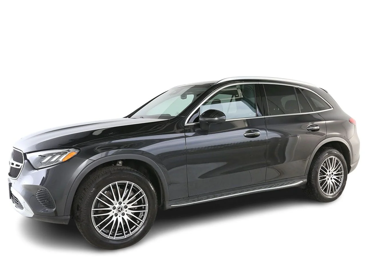 Used 2025 Gray Mercedes-Benz GLC 300 image 3