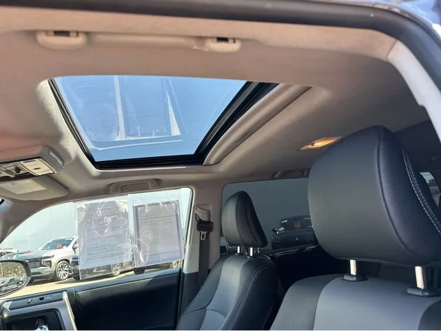 2022 Toyota 4Runner SR5 Premium - Photo 23