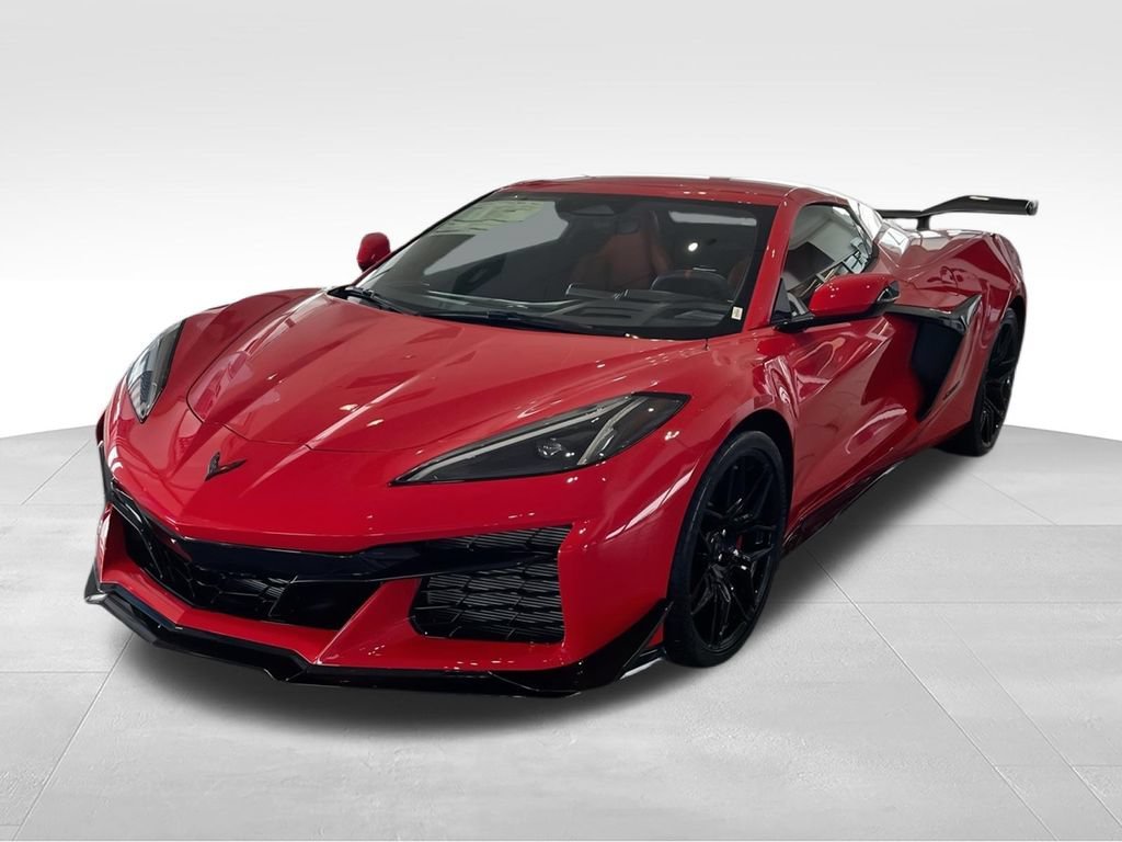 New 2026 Torch Red Chevrolet 1LZ image 4