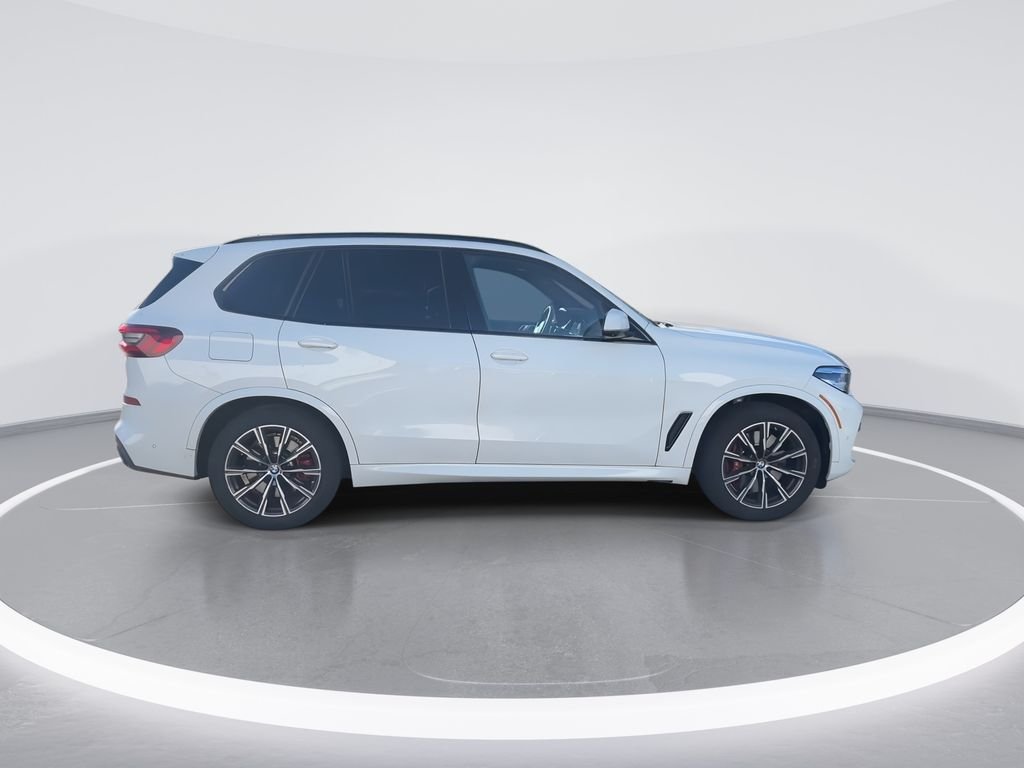 Certified Used 2023 Alpine White BMW M50i image 9