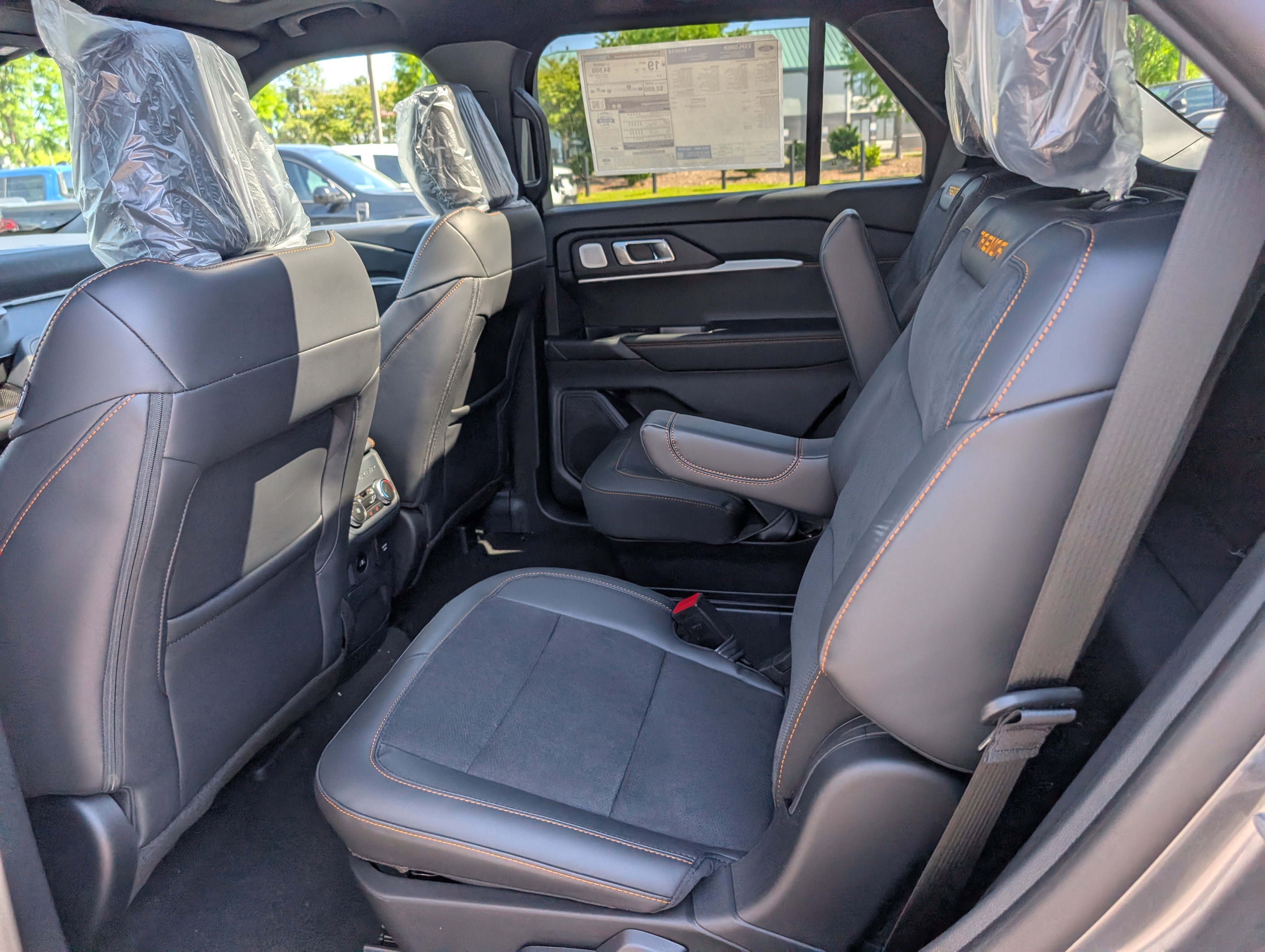 New 2026 Carbonized Gray Metallic FORD Tremor image 16