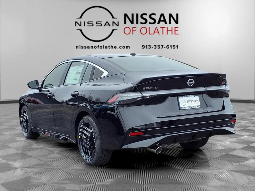 New 2026 Super Black Nissan SR image 3