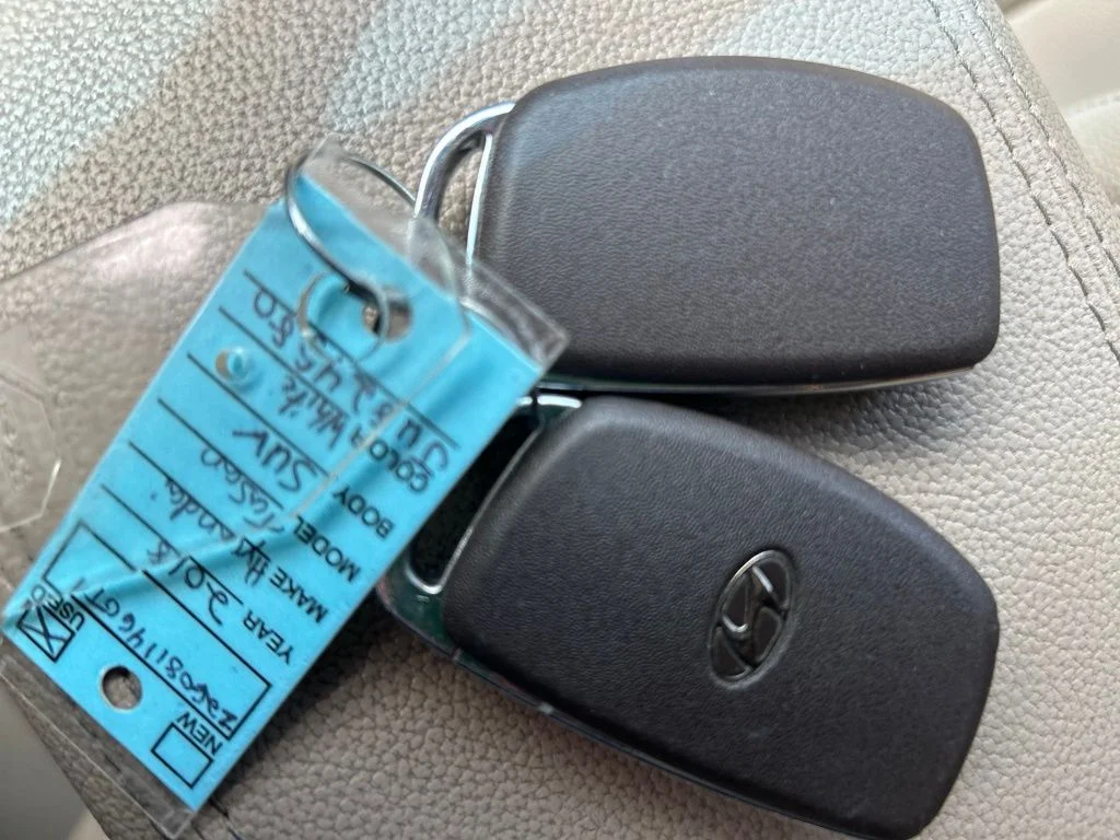 Used 2018 White Hyundai SEL Plus image 30
