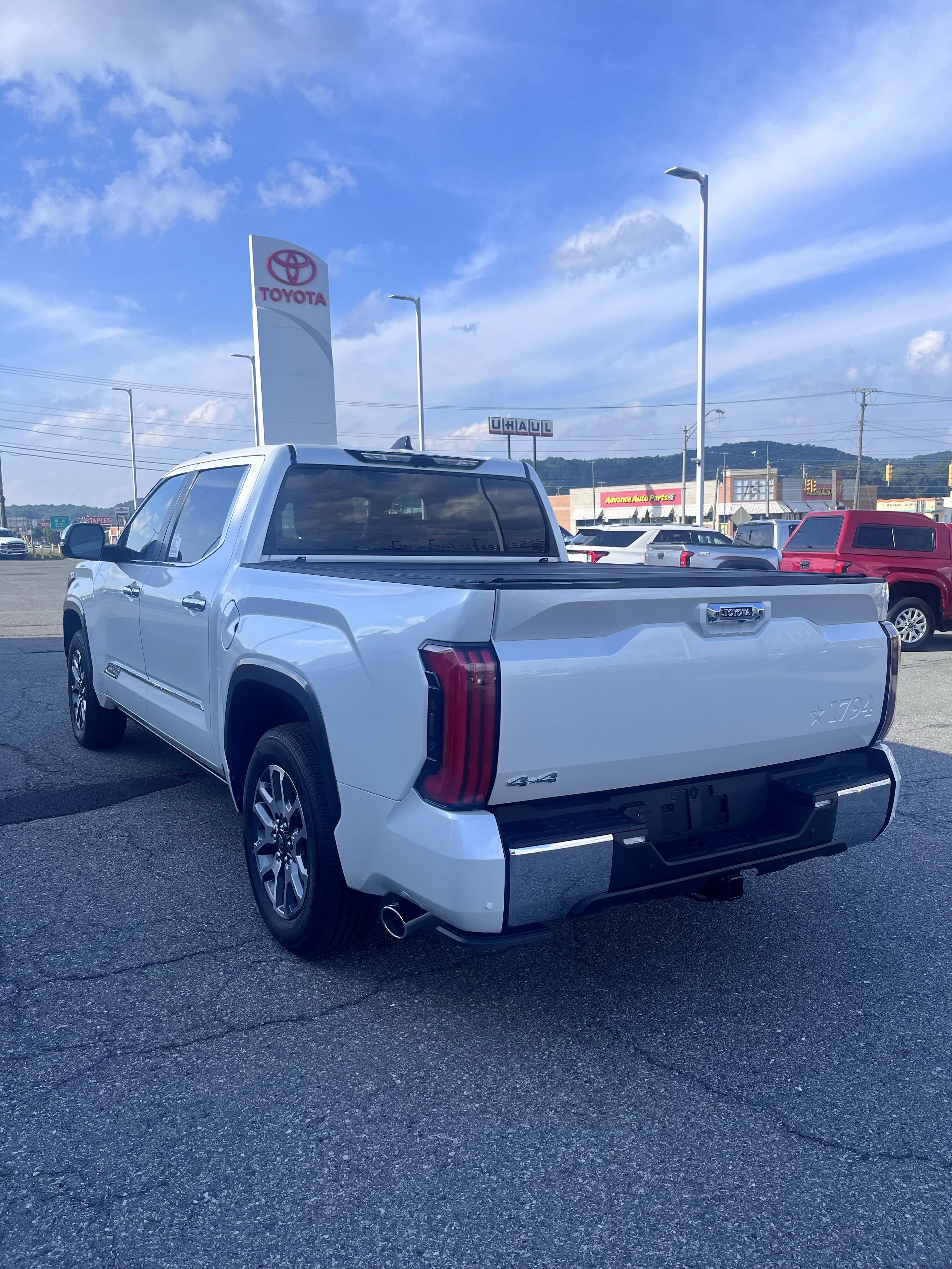 2026 Toyota Tundra 1794 Edition - Photo 7