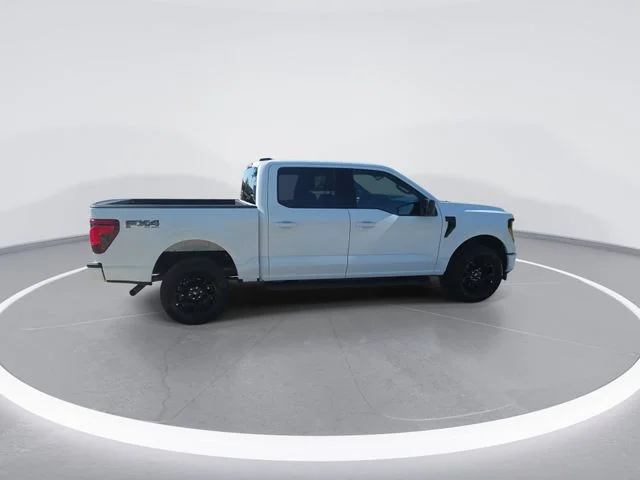 Used 2025 White Ford XLT image 9
