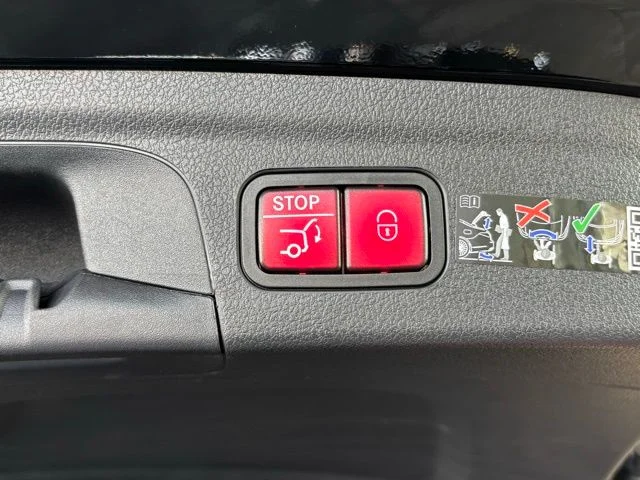 Used 2026 Black Mercedes-Benz GLE 350 image 34