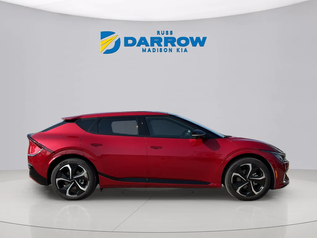 Used 2024 Runway Red Kia GT-Line image 6