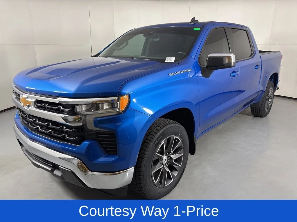 Used 2024 Glacier Blue Metallic Chevrolet LT image 5
