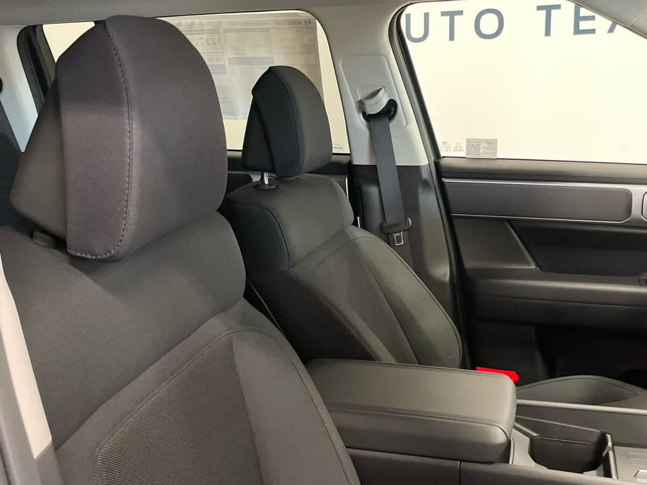 New 2026 Ecotronic Gray Hyundai SE FWD image 33