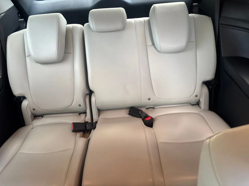 Used 2025 Gray Honda EX-L image 23