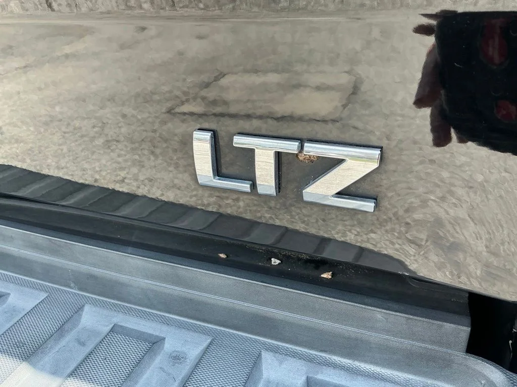 Used 2017 Black Chevrolet LTZ image 22