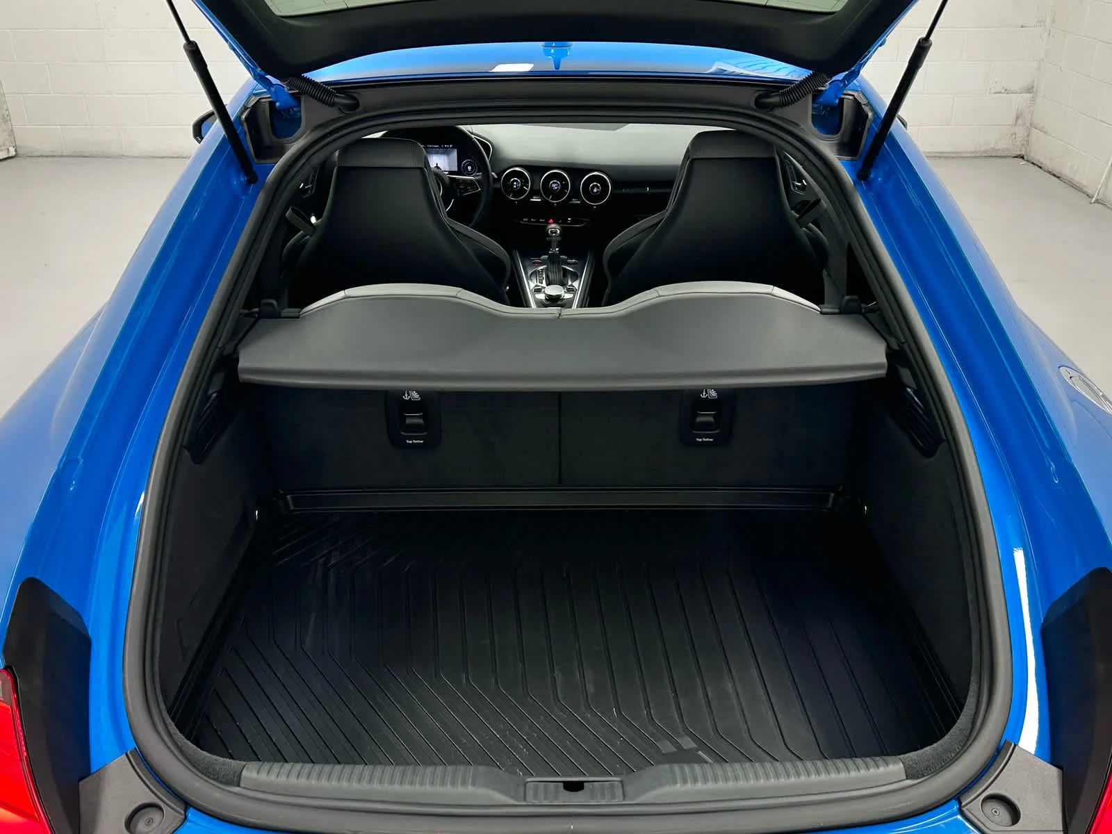 Used 2023 Turbo Blue Audi  image 34