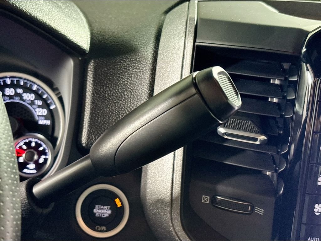 2026 RAM 3500 Tradesman - Photo 18