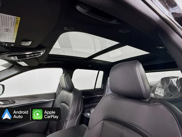 Used 2025 Black Jeep Limited image 22
