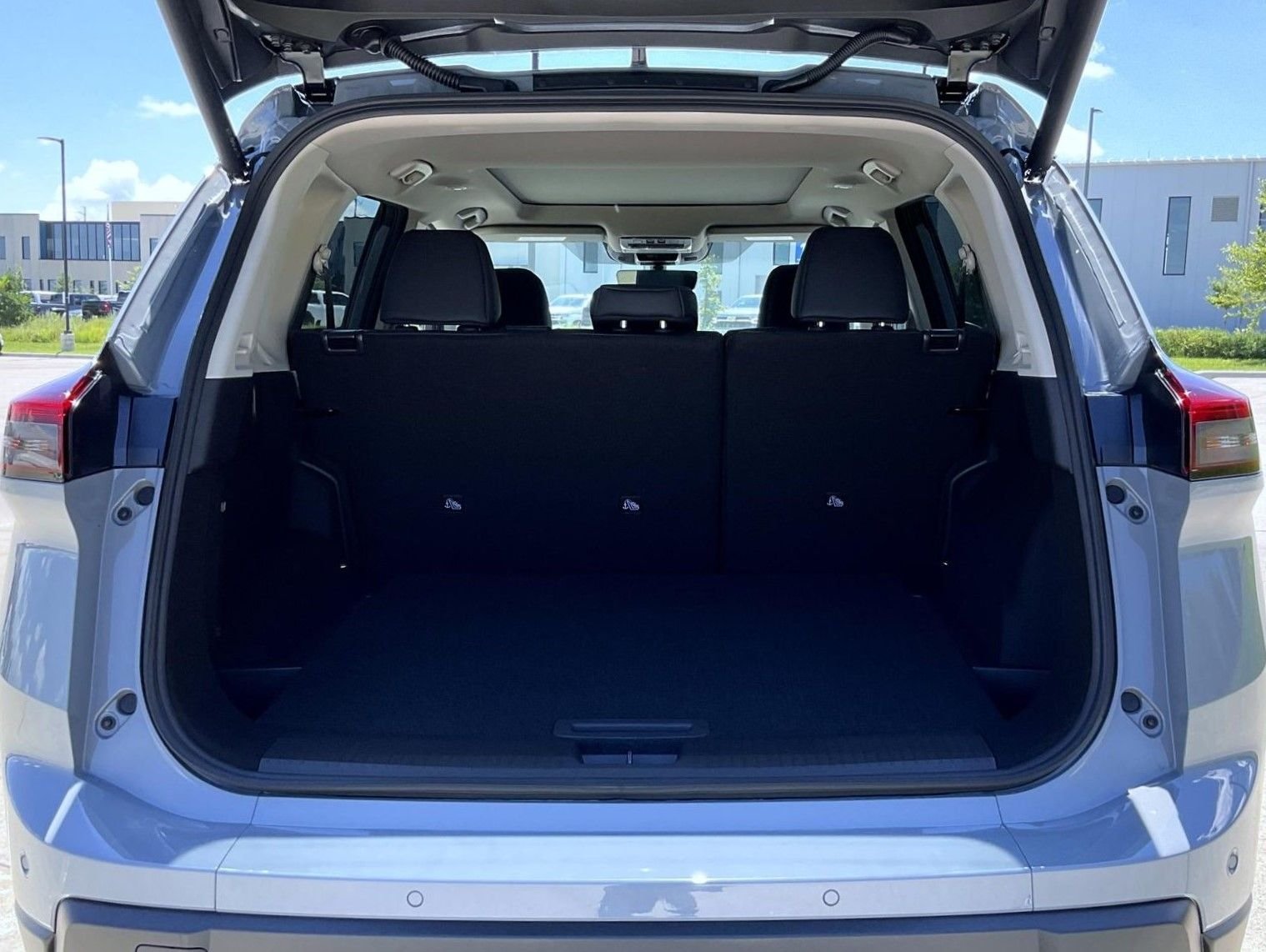 New 2026 Boulder Gray Pearl Nissan Dark Armor image 22