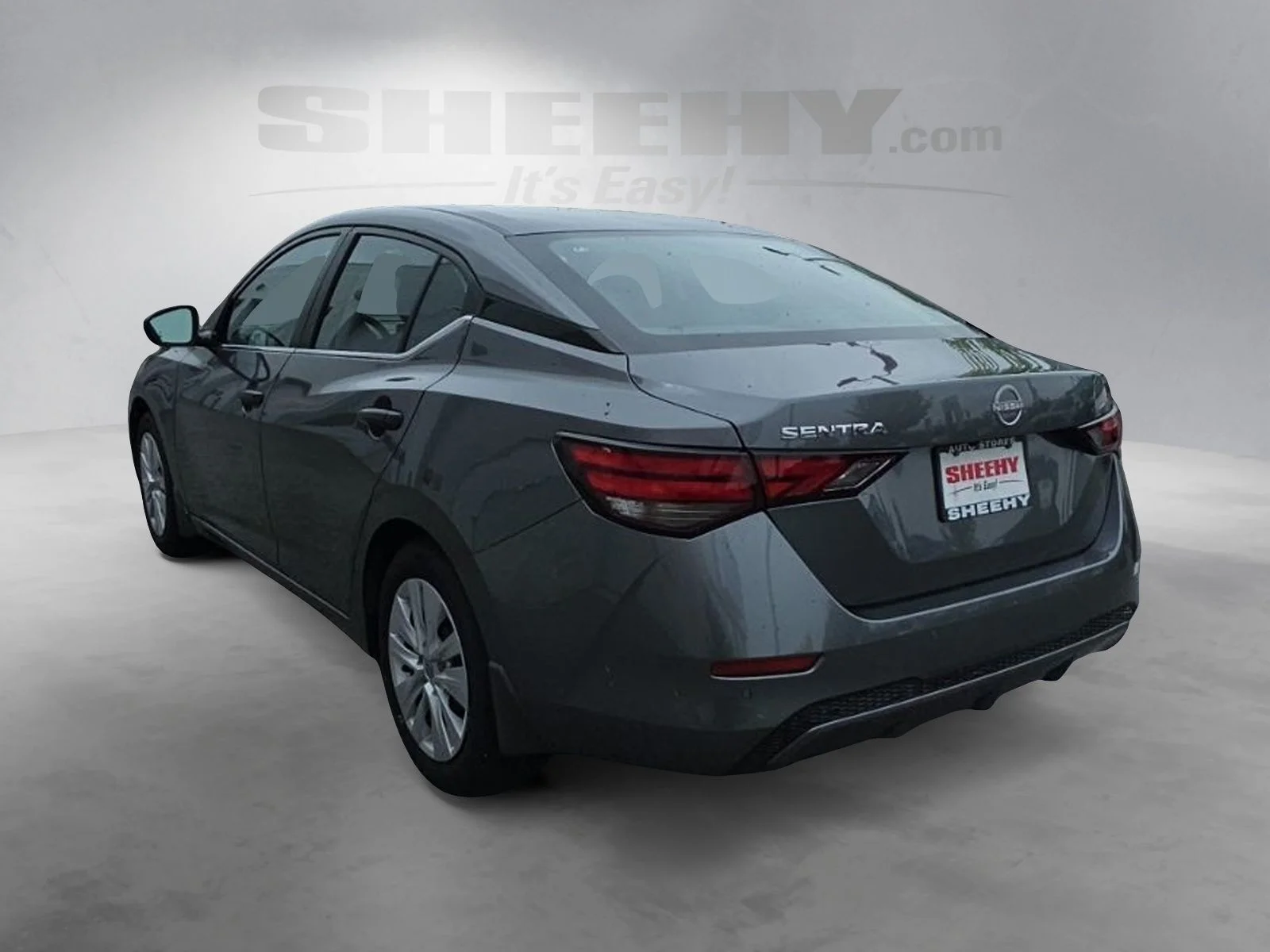 Used 2025 Gray Nissan S image 13