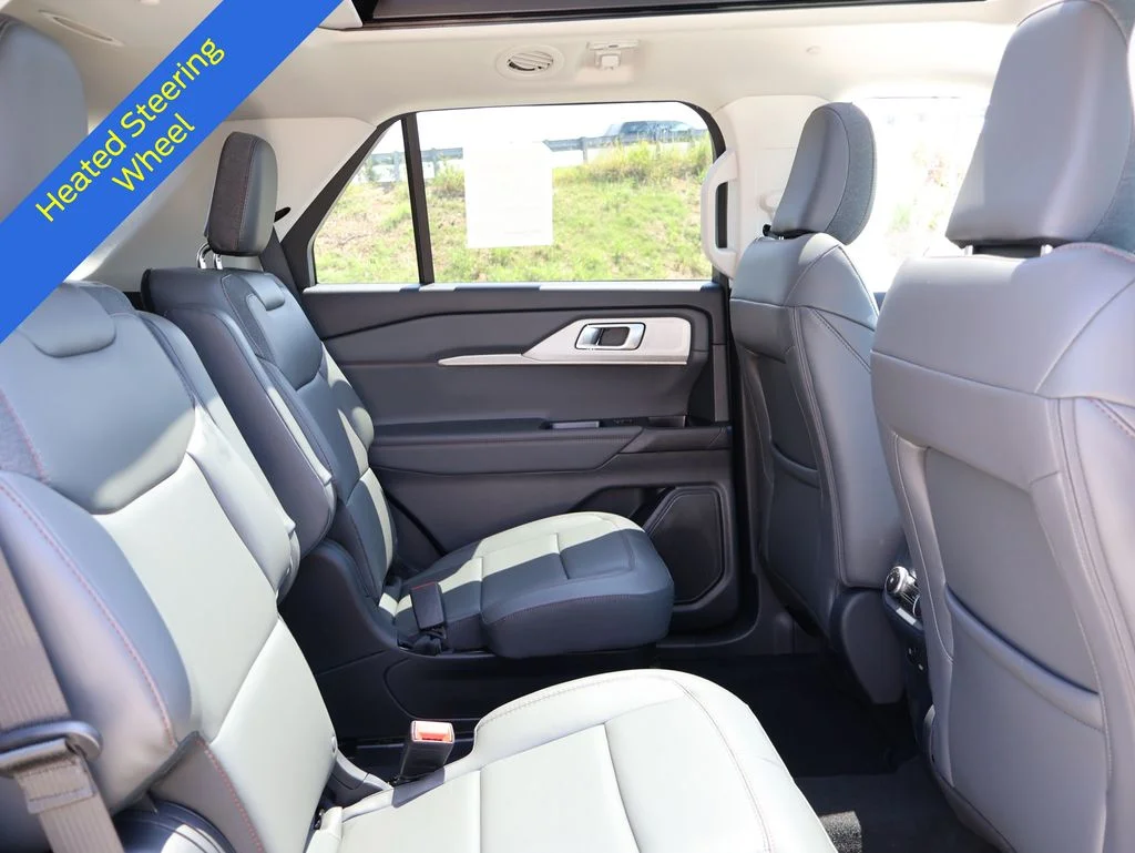 New 2026 Carbonized Gray Metallic Ford Active image 12