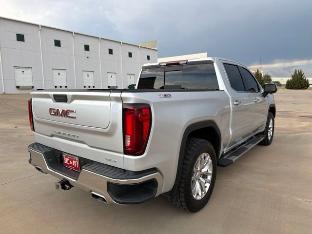 Used 2021 Quicksilver Metallic GMC SLT image 4