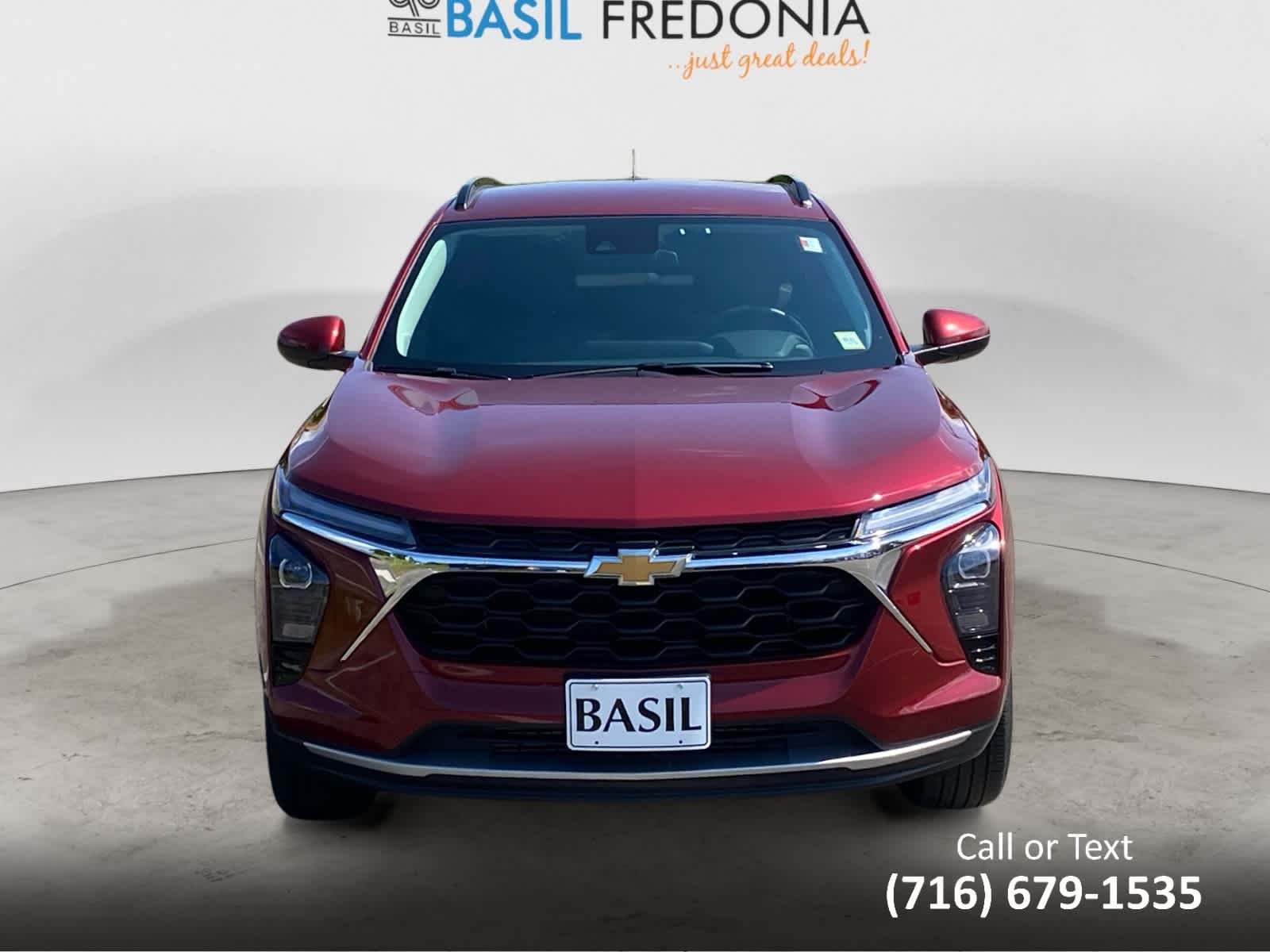 Used 2025 Crimson Metallic Chevrolet LT image 12