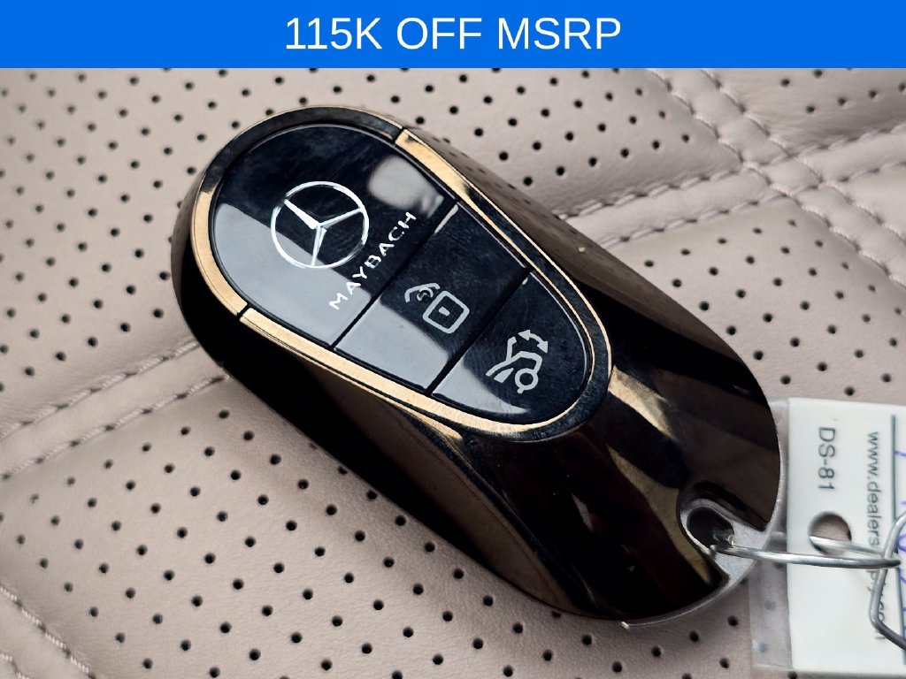 New 2025 MANUFAKTUR Moonlight White Metallic Mercedes-Benz Maybach S 680 image 43