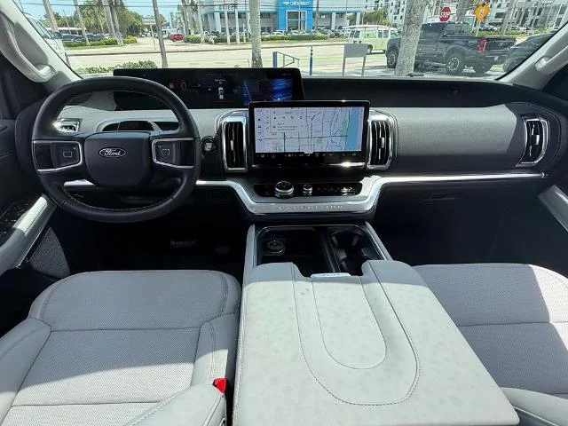 New 2026 Agate Black Metallic Ford Platinum® image 33