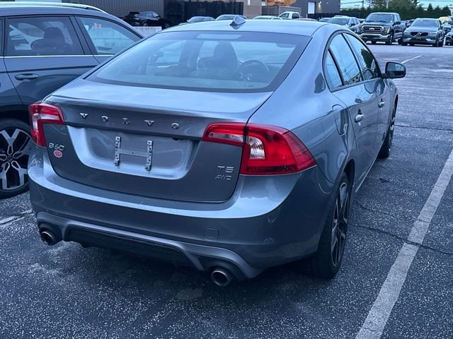 Used 2018 Gray Volvo T5 Dynamic image 5