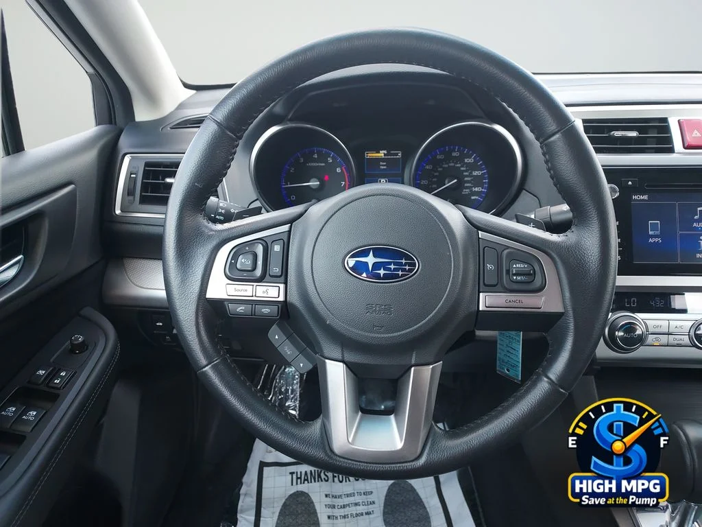 Used 2017 Silver Subaru 2.5i image 21