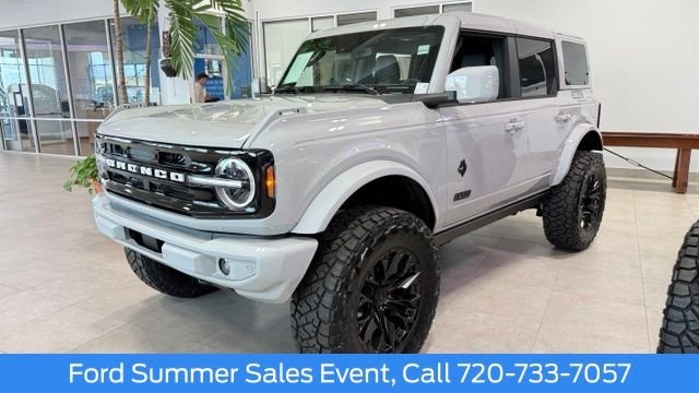 New 2026 Avalanche Gray Ford Outer Banks® image 1