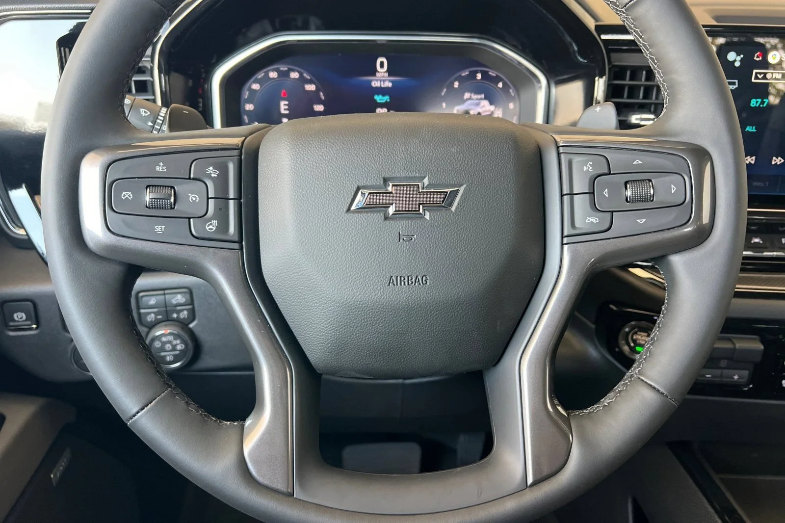 New 2026 Summit White Chevrolet ZR2 image 23