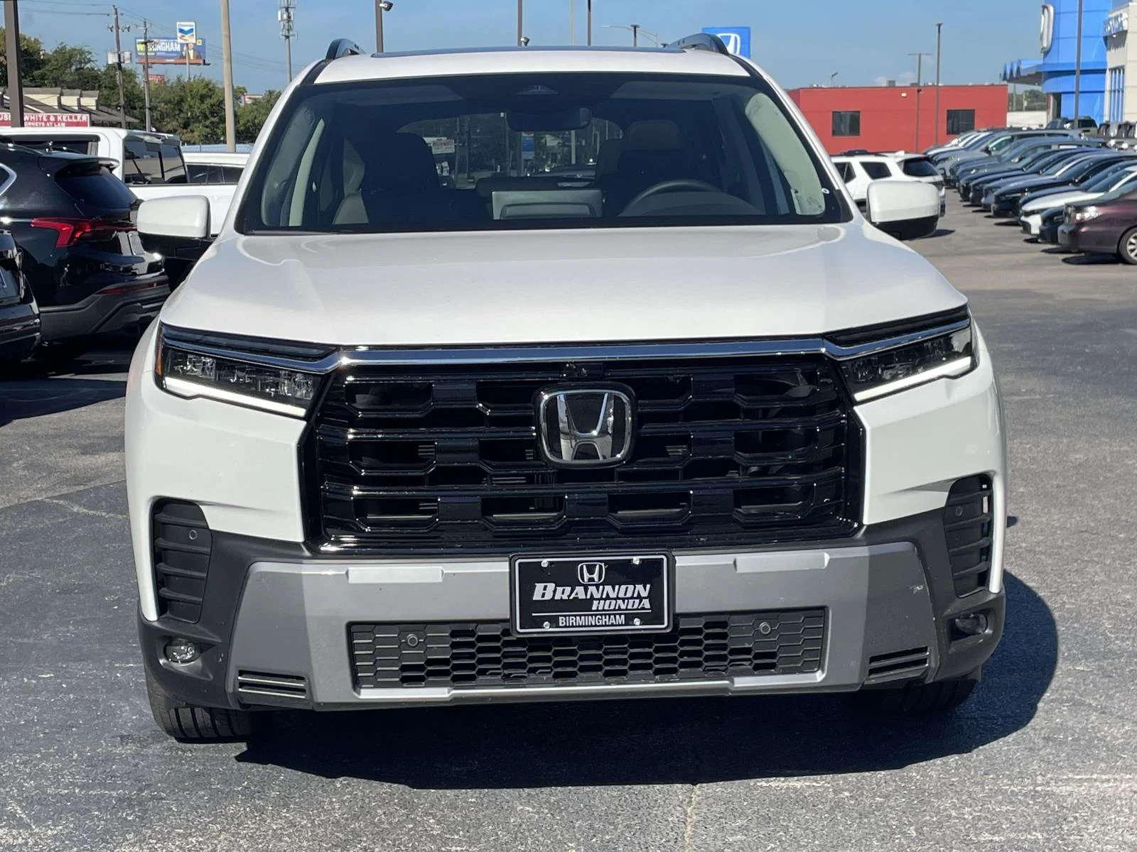 New 2026 Platinum White Pearl Honda TOURING AWD image 13