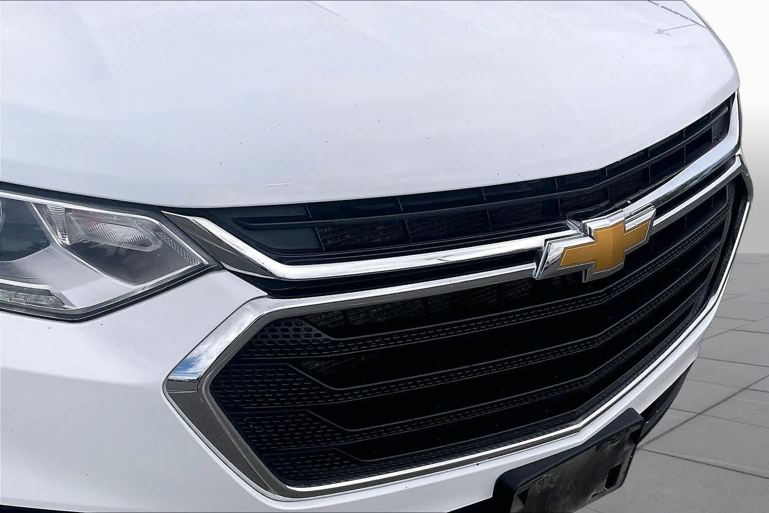 Used 2020 Summit White Chevrolet LS image 29