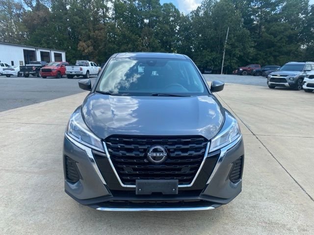 Used 2024 Gray Nissan S image 3