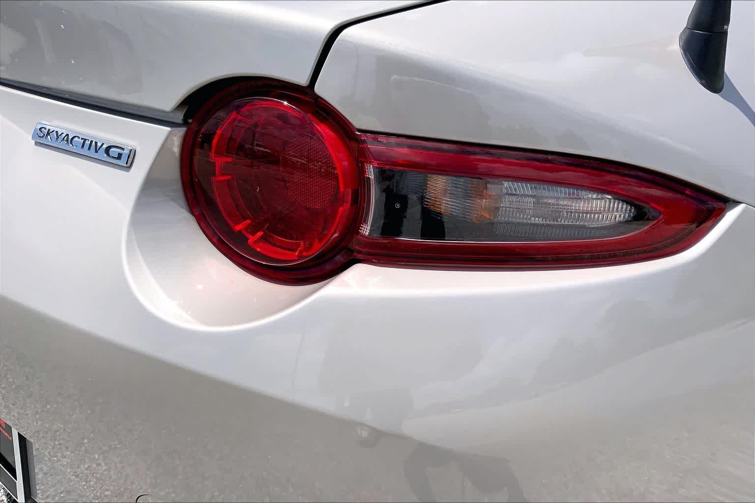 Used 2023 Platinum Quartz Metallic Mazda Grand Touring image 26
